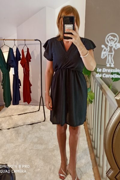 Robe Courte Ceinture Noire