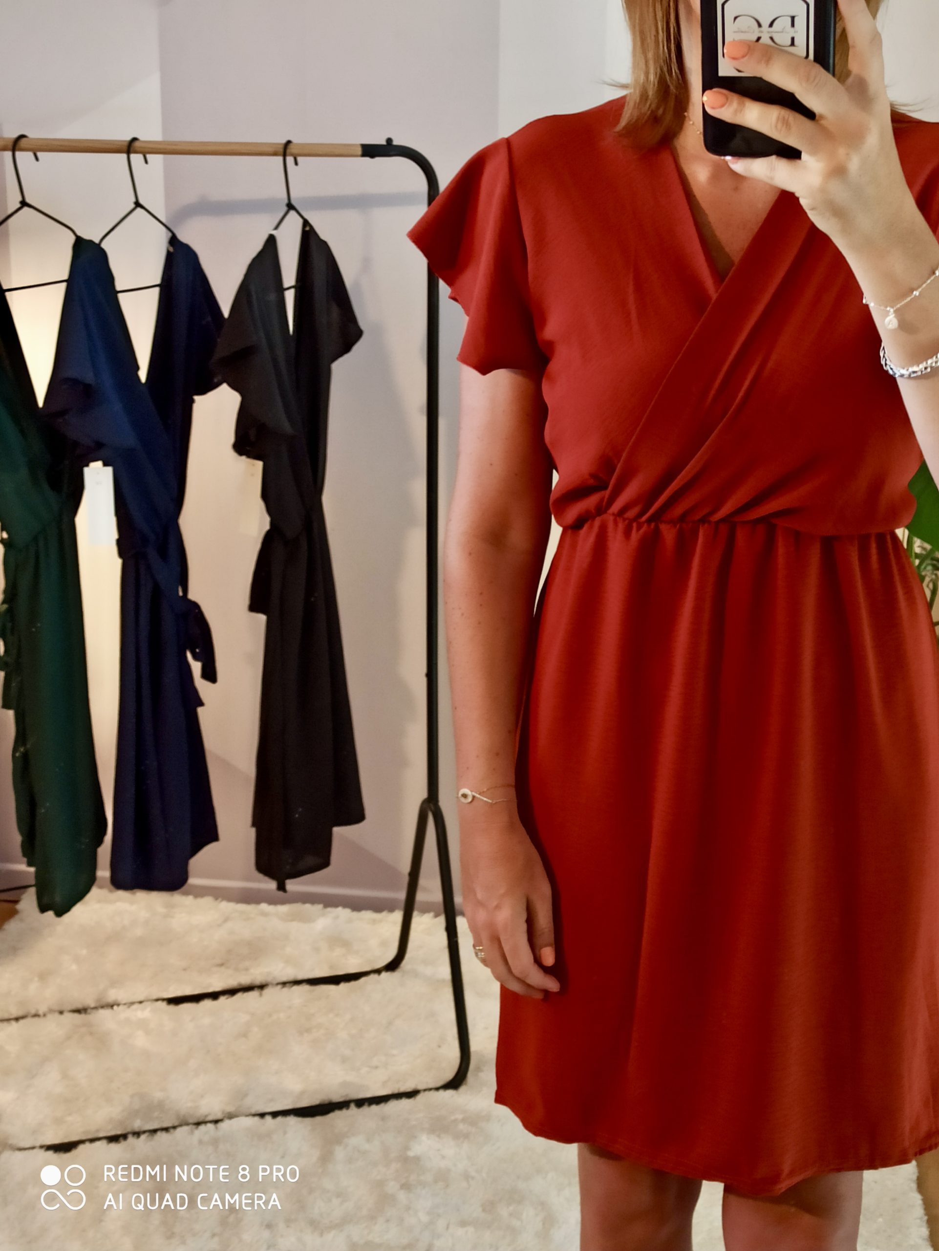 Robe Courte Ceinture Rouille – Image 3