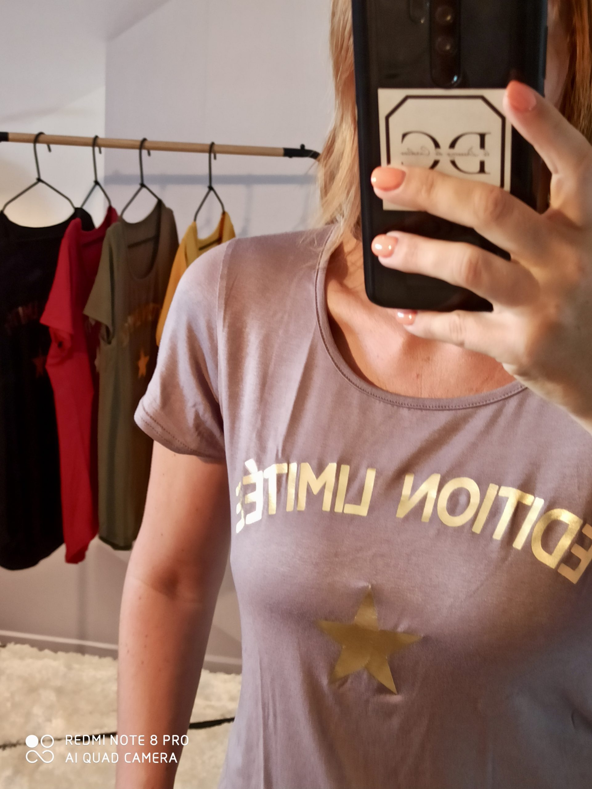 T-shirt Edition Limitée Taupe – Image 3