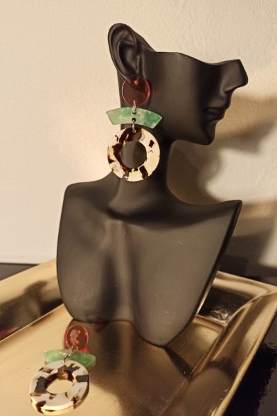 Boucles D'Oreilles Clous Rose, Vert et Moucheté Marron ecru