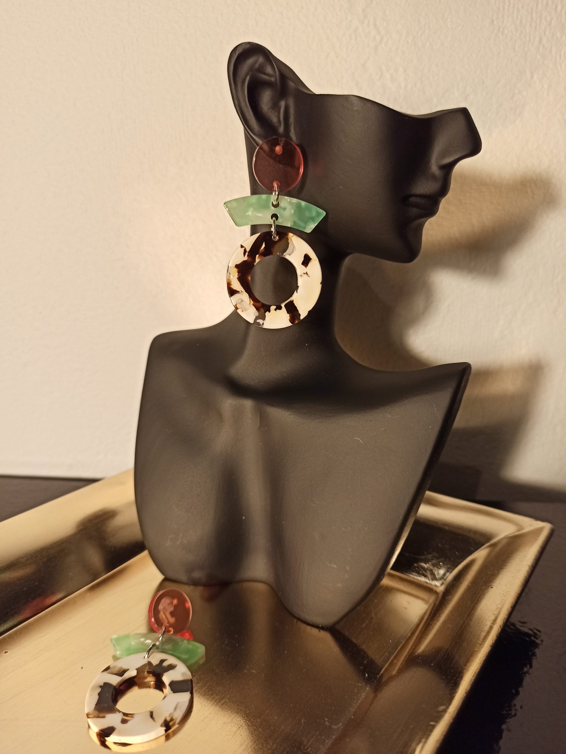 Boucles D'Oreilles Clous Rose, Vert et Moucheté Marron ecru