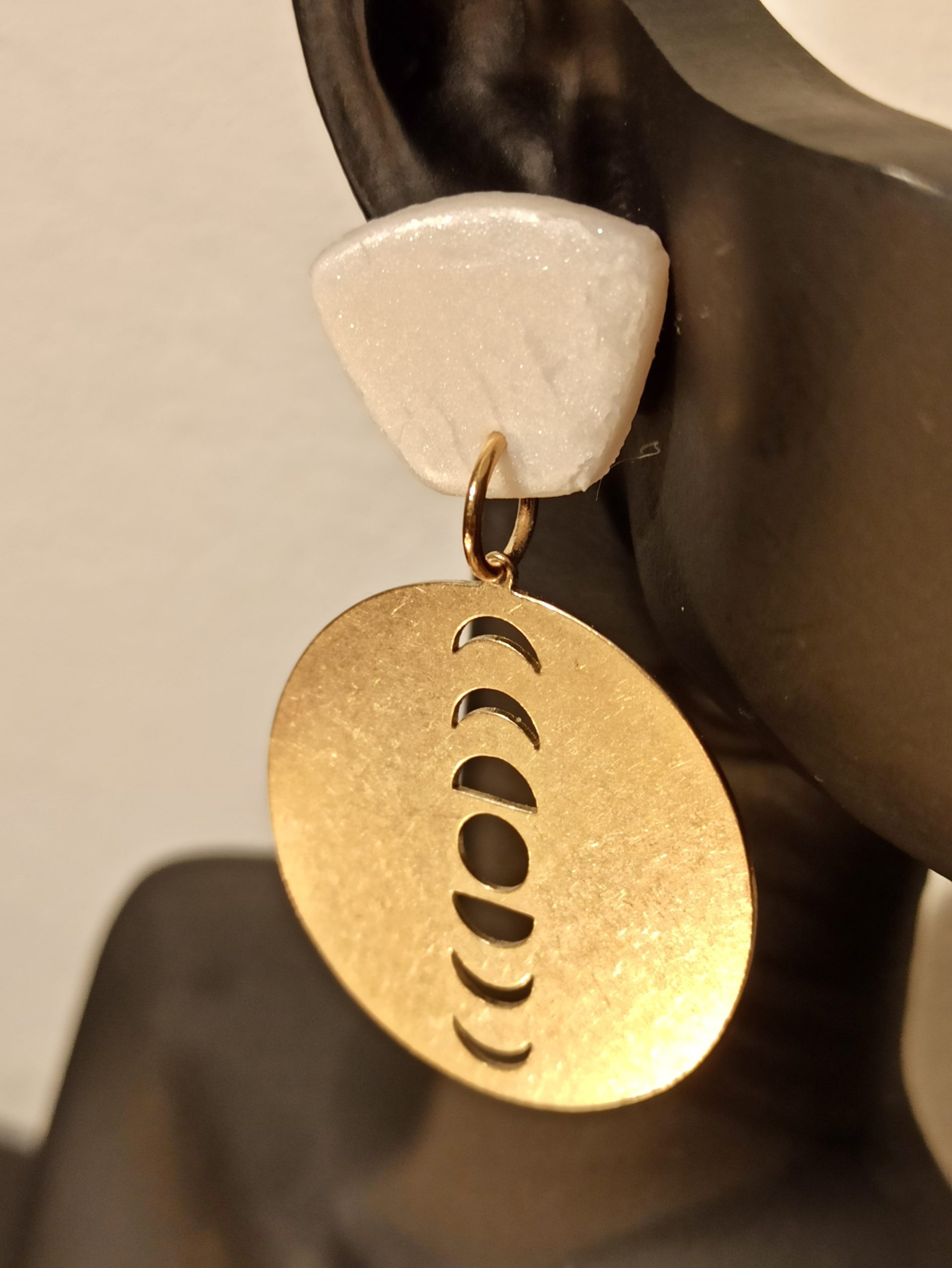 Boucles D'Oreilles Clous Phase Lune – Image 3