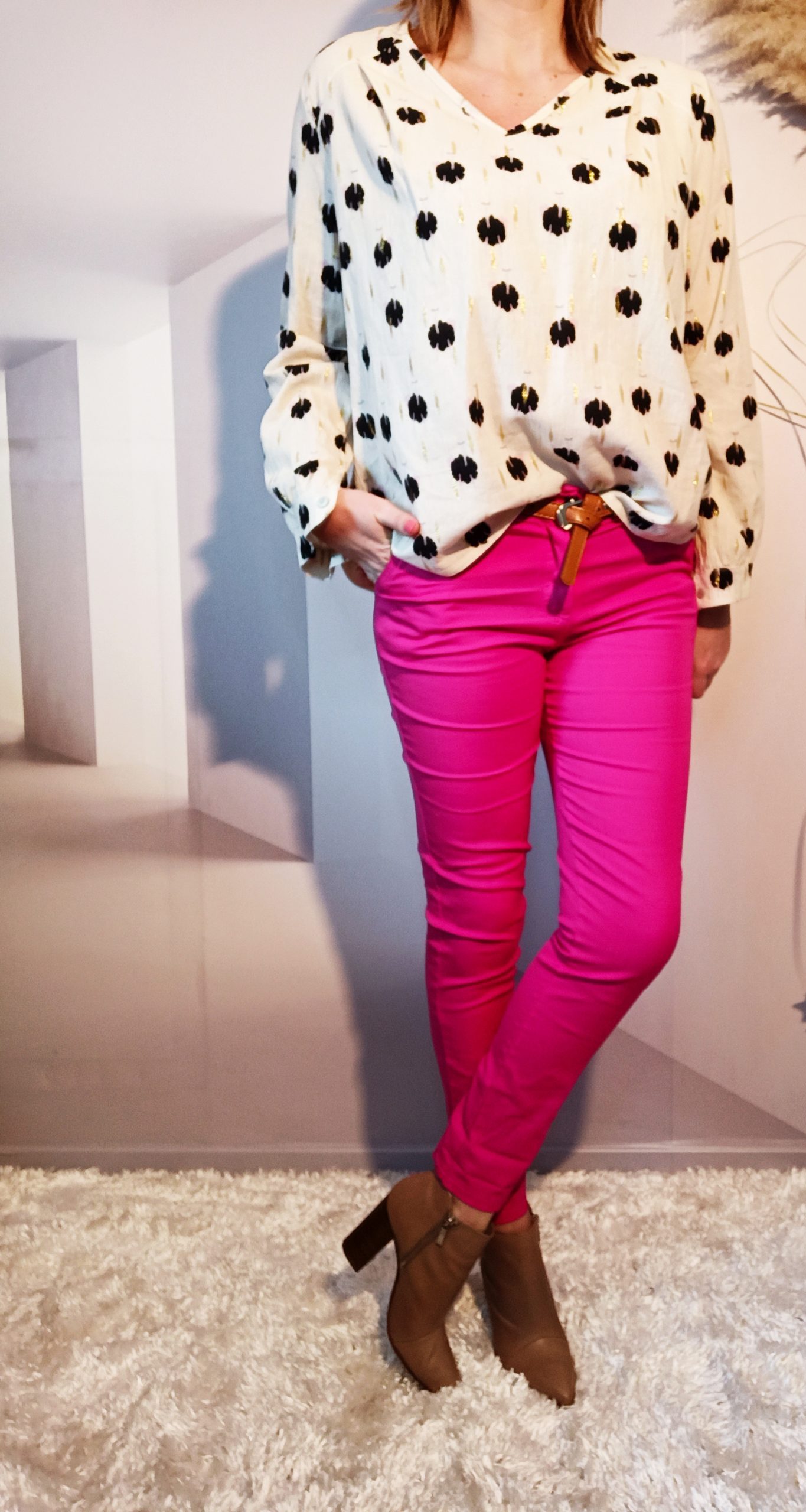 Chino Fushia – Image 5