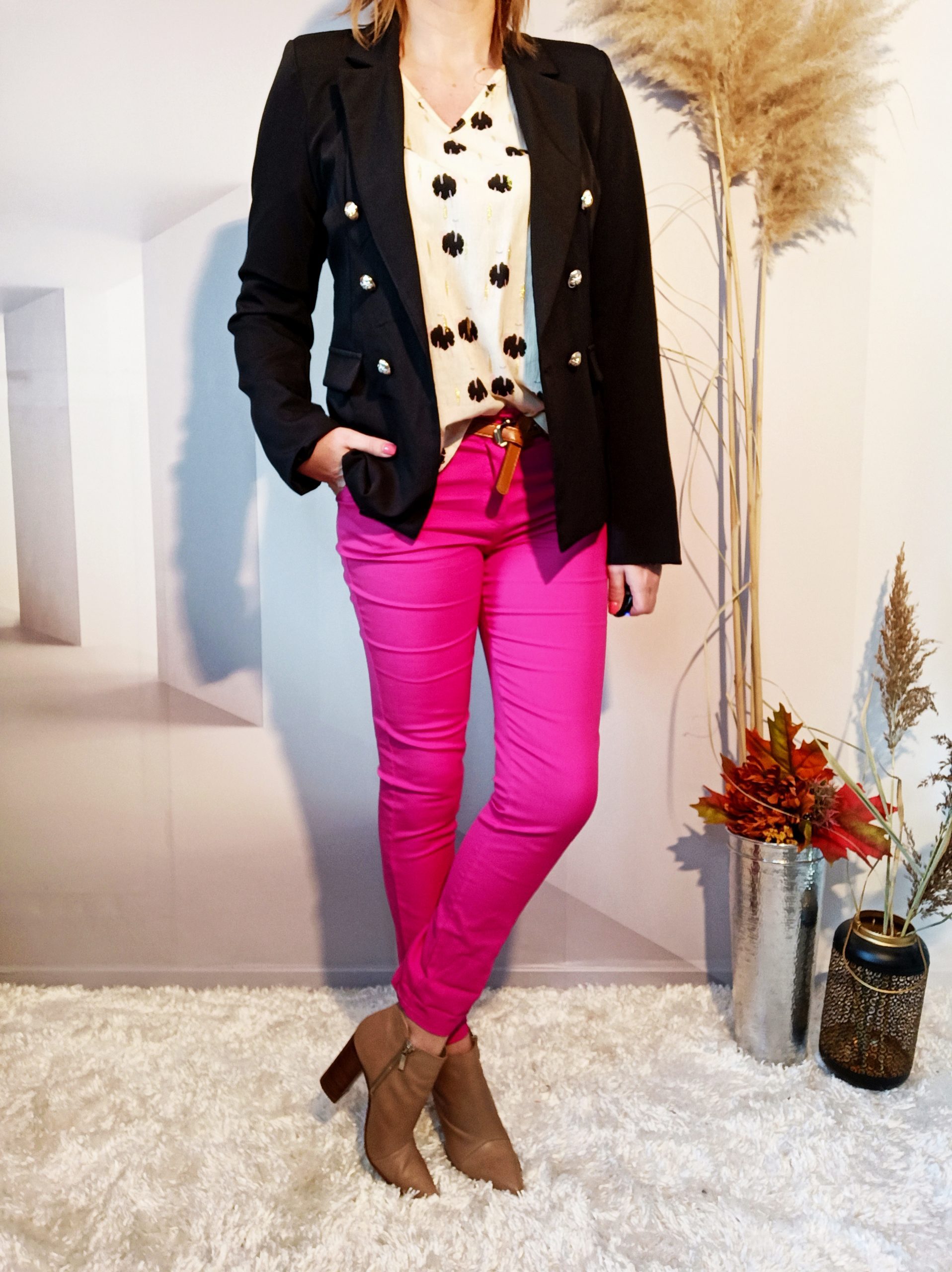 Chino Fushia – Image 4