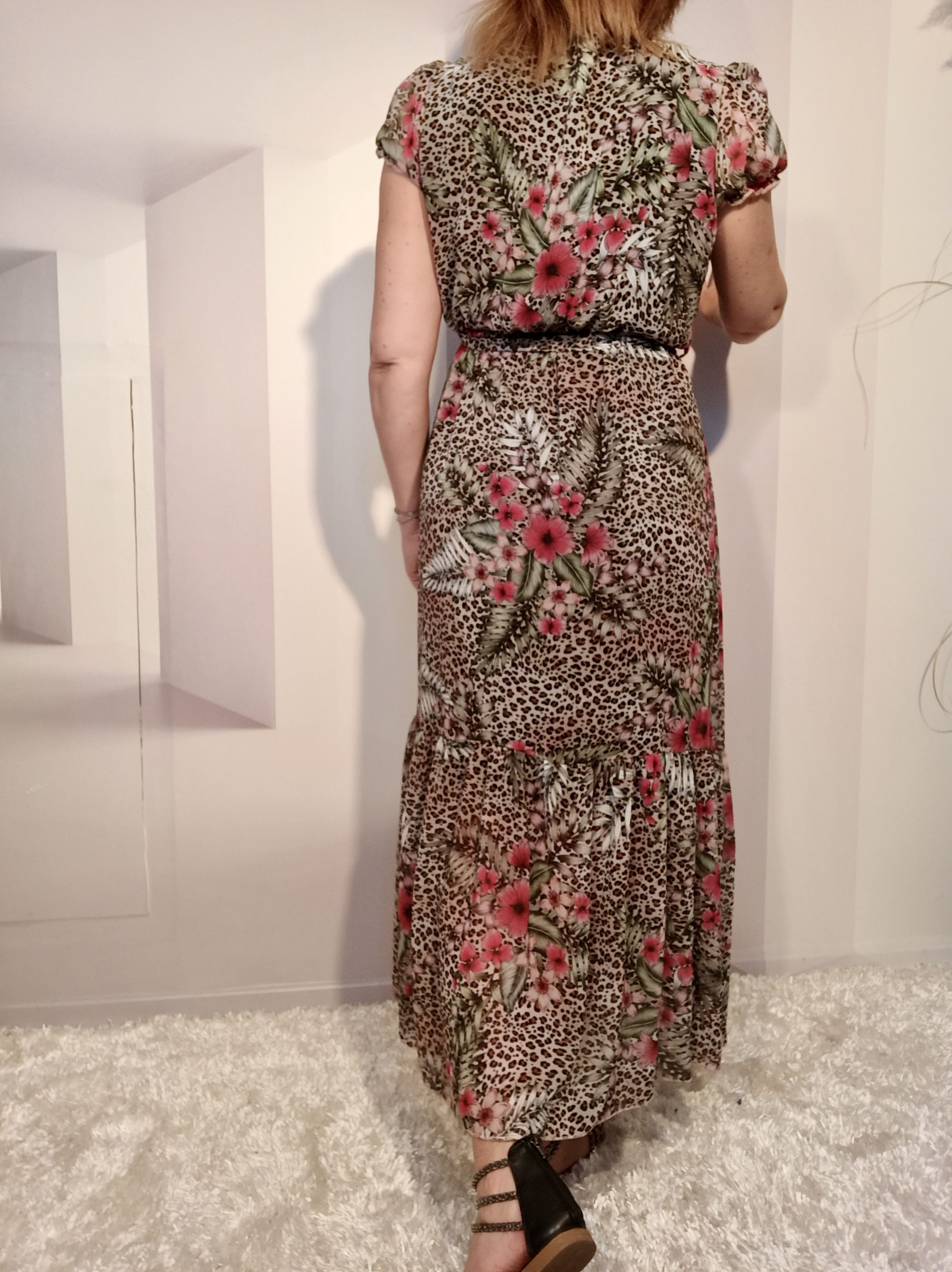 Robe Cache-Coeur Léopard – Image 4