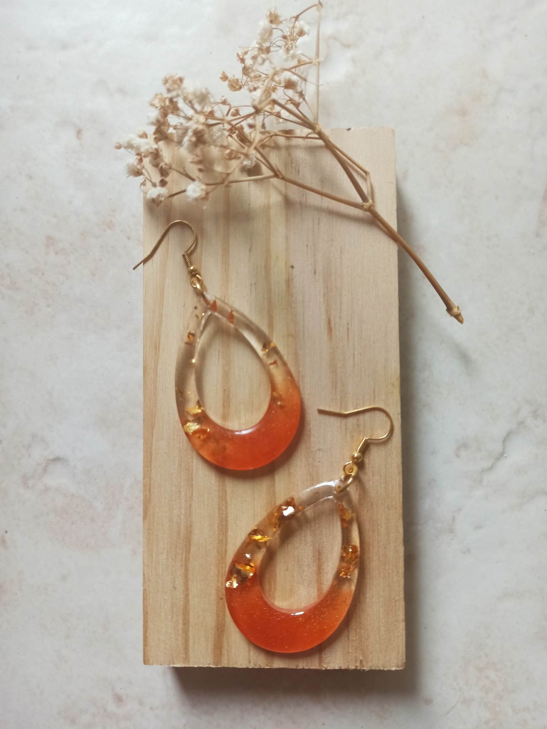 Boucle d'Oreille La E